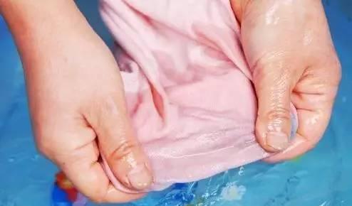 住家保姆洗衣妙招,月薪过万的保姆透露的生活小妙招