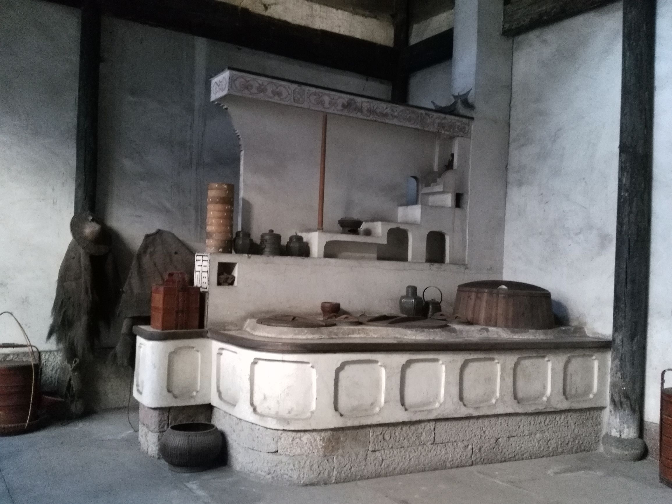 胡雪岩与罗四太太,胡雪岩旧居和故居多远