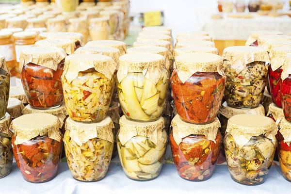 慢性肠胃炎持续2个月了不见好,四年慢性胃炎