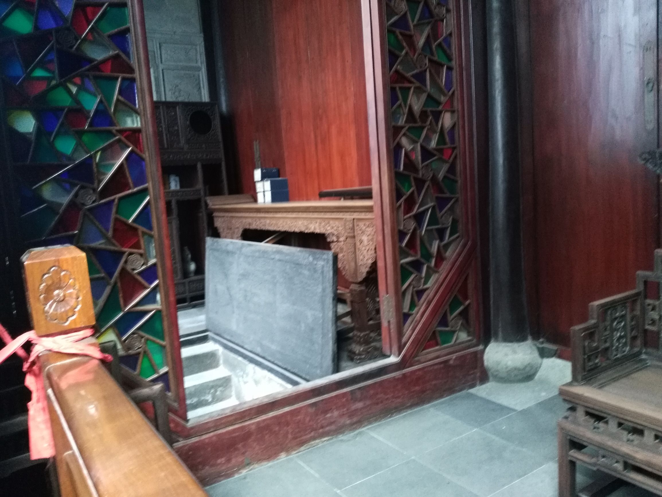 胡雪岩与罗四太太,胡雪岩旧居和故居多远