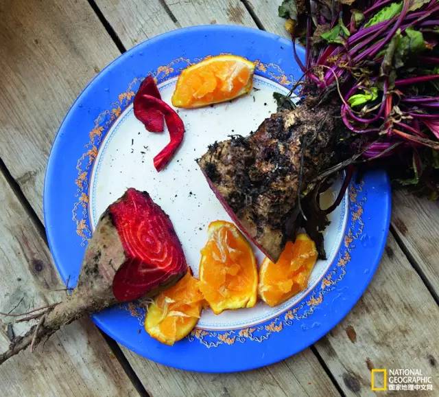 从厨房到餐桌里的美食,从市场到餐桌