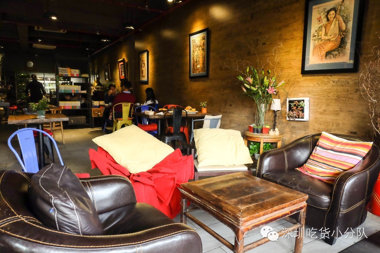 第3家店，但新来的两个男店长都不是人...