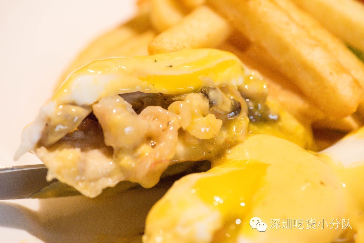 第3家店，但新来的两个男店长都不是人...