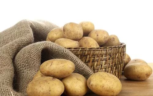 出芽发青土豆怎么处理,土豆怎么放才不生芽发青