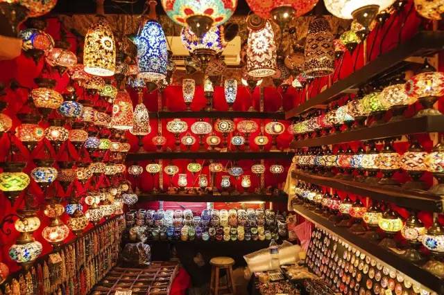 旅游纪念品别带回家,去哪里旅游能带回珍贵的纪念品