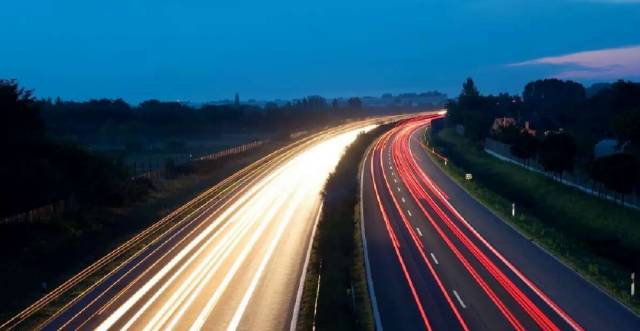 最新最全上海价格表+通讯录+办事指南！一定用的到！