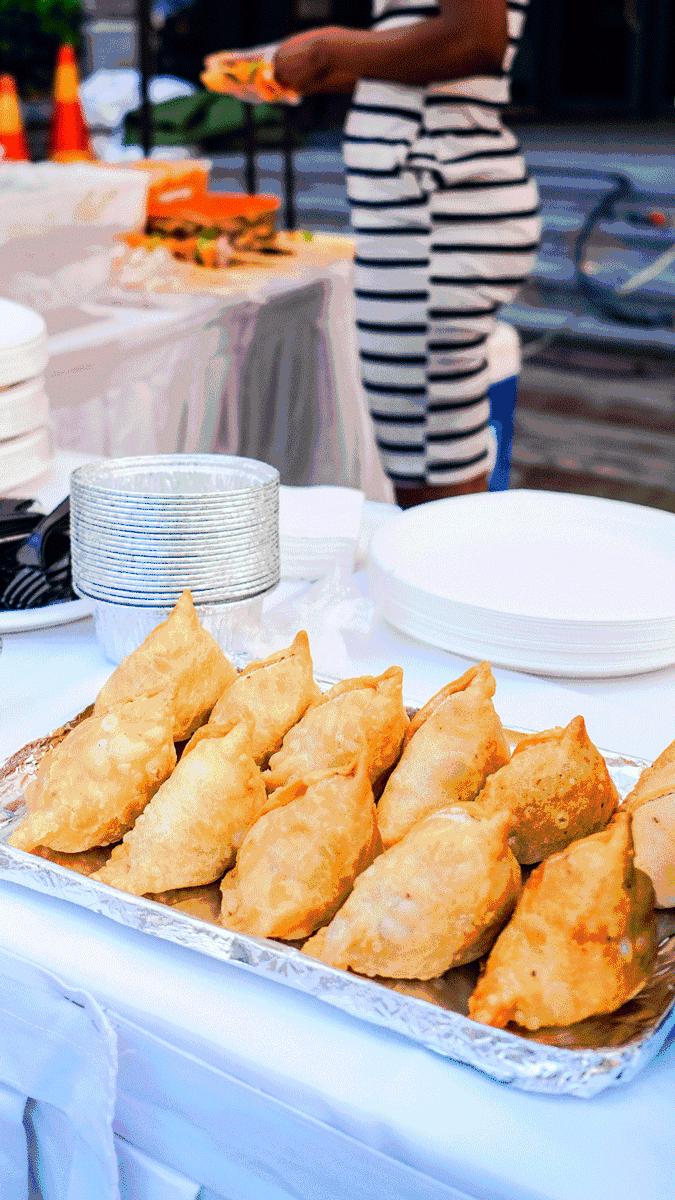 圣诞酒Glühwein把你变成万人迷，国际圣诞市集负责*情催**