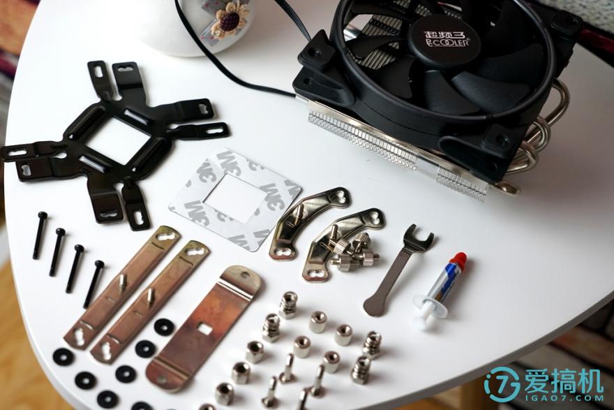 超频三下压式散热器测试,散热效果好