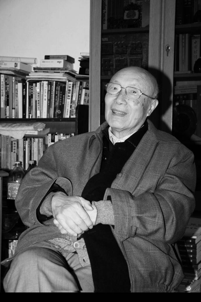 屠岸诗选下载,屠岸诗有哪些