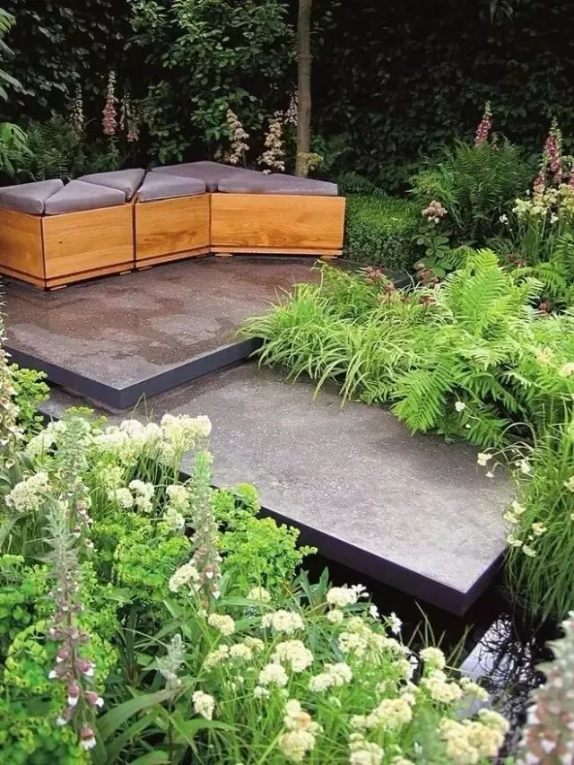 花园里的花怎么种植,花园里如何种花更容易活