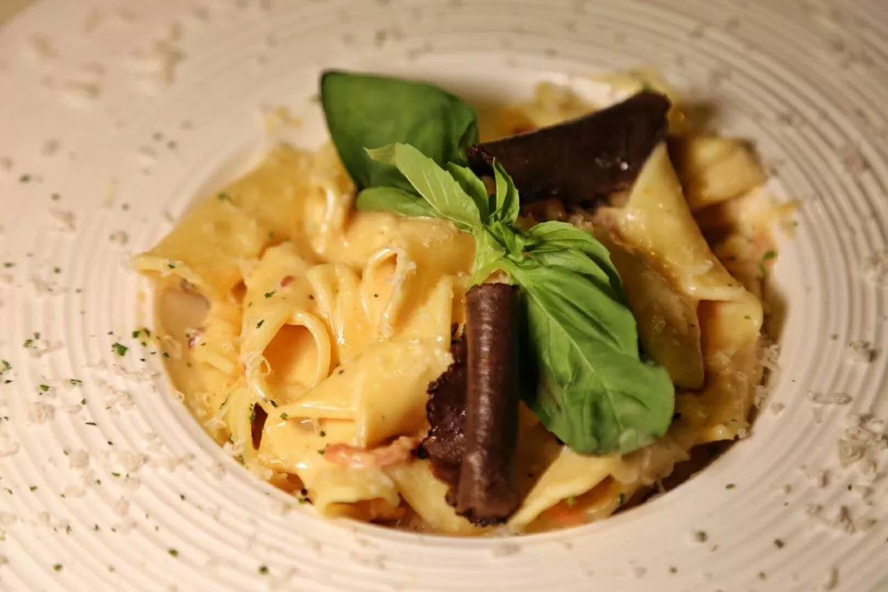 当代中年少女的几大特征,社会新群体中年女性特征