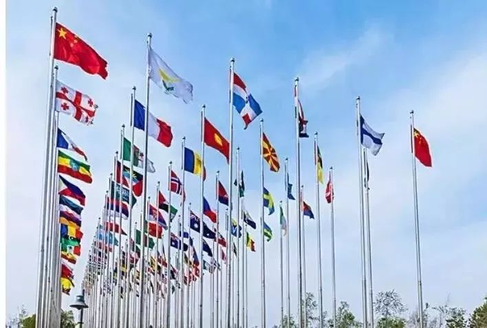 金一南和他的《苦难光辉》