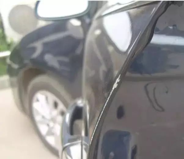 新车有防撞条,新车防剐蹭防撞条