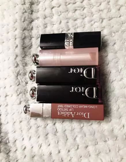 女人应该有的几支口红,女生需要多少口红才合适