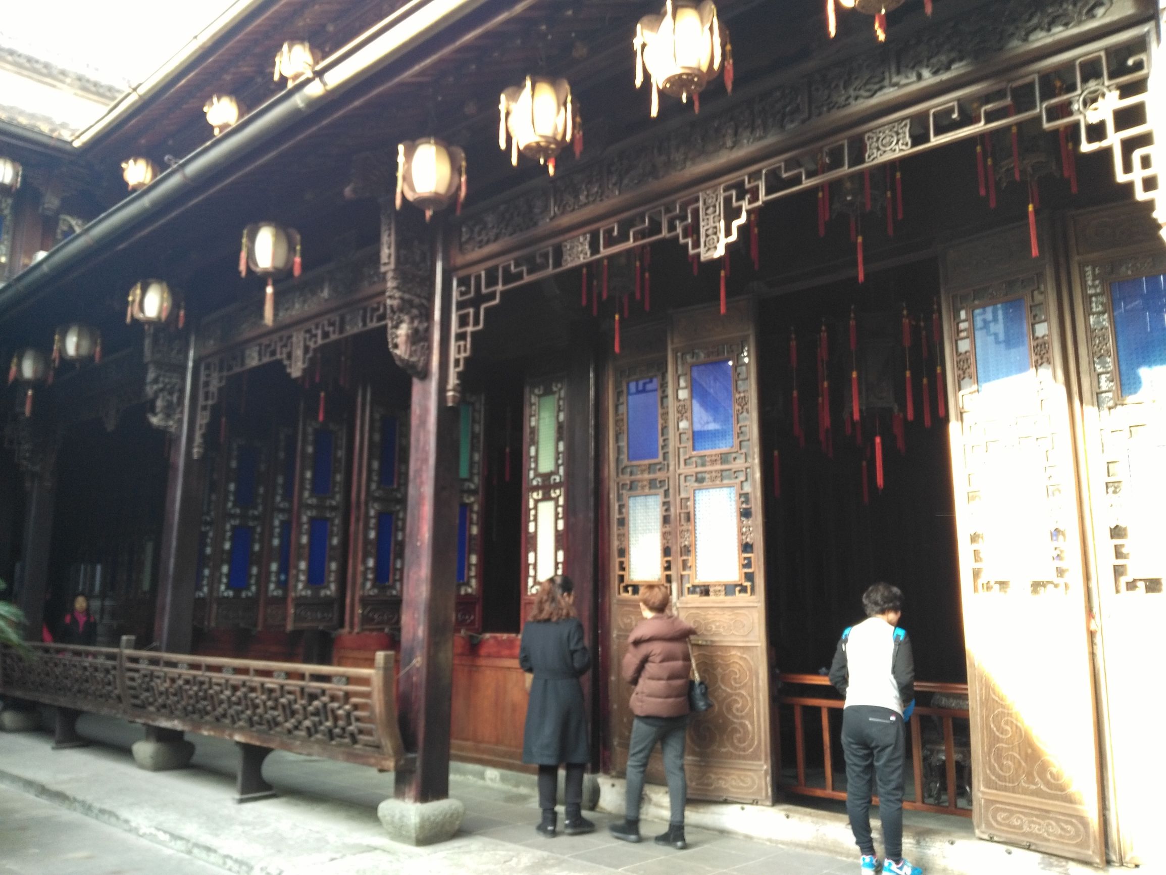 胡雪岩与罗四太太,胡雪岩旧居和故居多远