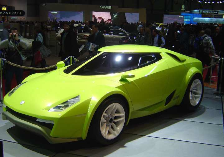 lancia蓝旗亚品牌,蓝旗亚lancia驱动情势