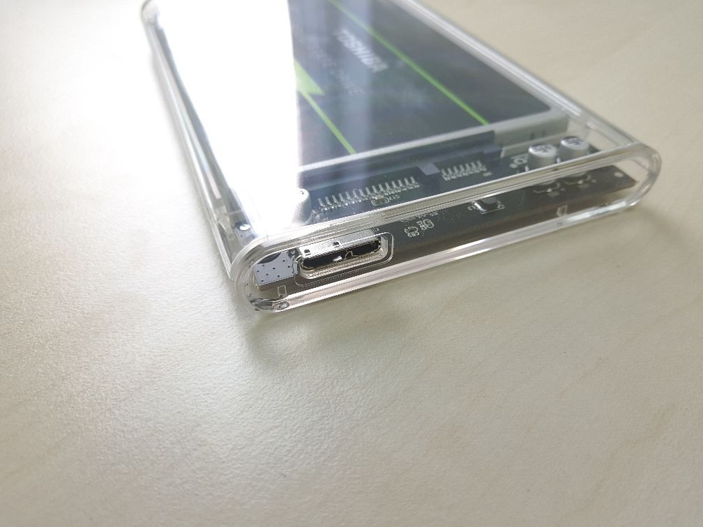 64层3DBiCSFLASH™SSD—东芝TR200固态硬盘简测