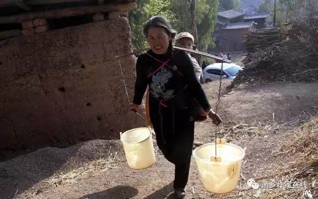 摇篮曲的词曲作者简介,摇篮曲的作者是谁