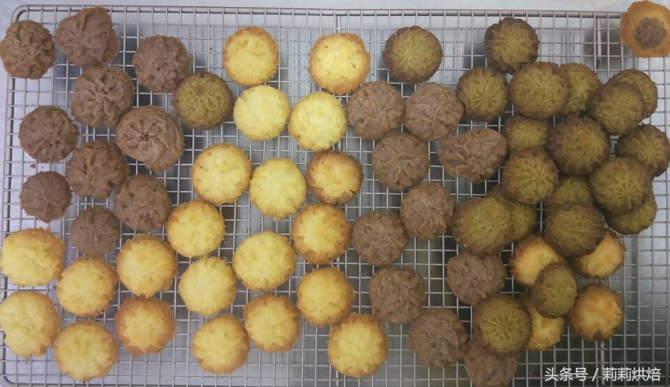 不加奶油的曲奇饼干的做法,没有黄油的可可曲奇饼干做法