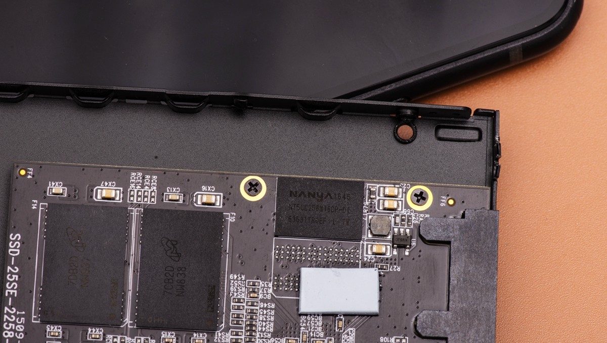 不掉毛的羽毛球黑科技,hps700pro512g