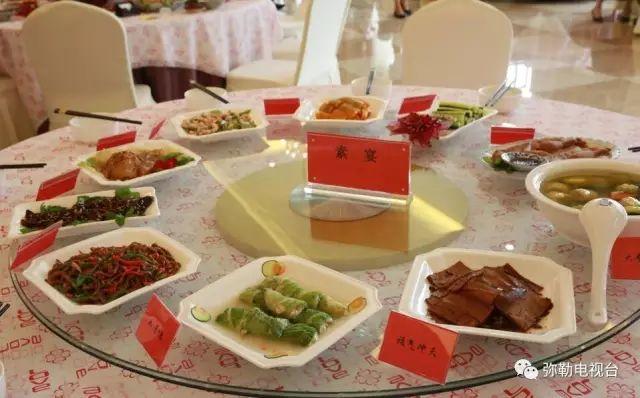 弥勒市旅游必去景点弥勒特色美食,云南弥勒美食百年老店