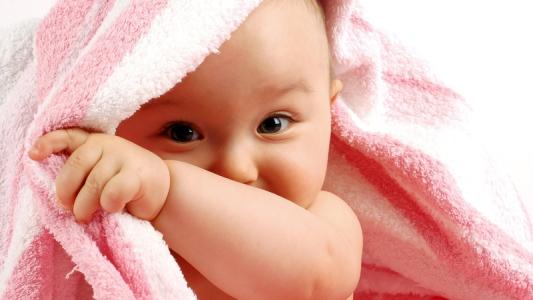 孕妈有7个反应说明胎宝宝很好,宝宝出生前几天需要关注什么