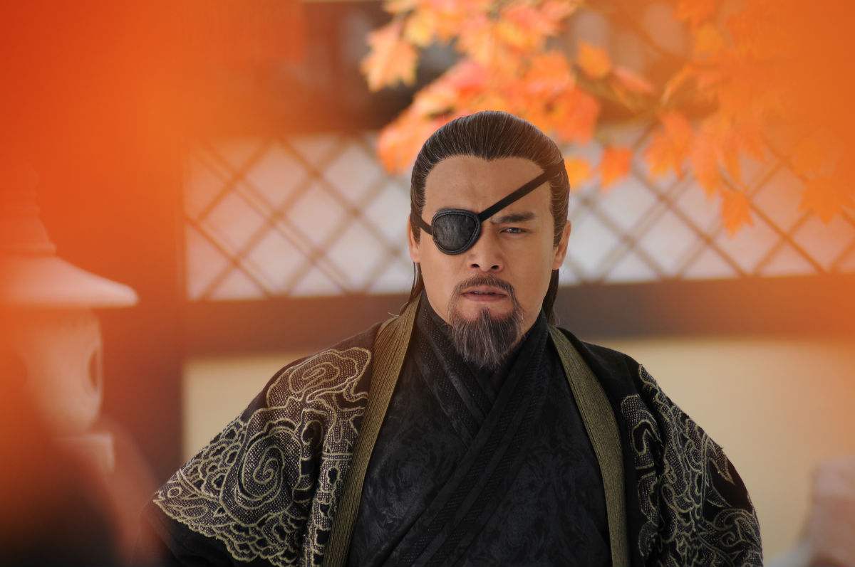 东方不败没练葵花宝典之前的长相,东方不败的武功在金庸小说的排名