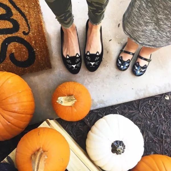 看到这些大牌新出的农历狗年限量款，我笑出了猪叫……