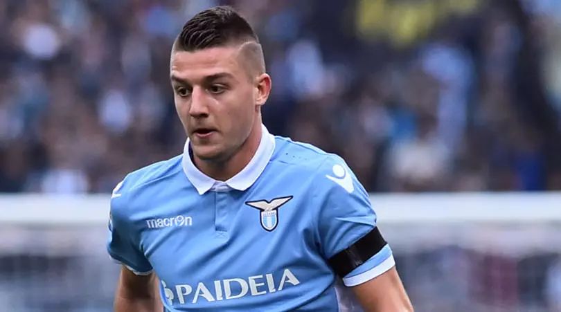 曼联买这妖人接班费莱尼，中场体系可成！他曾盛赞穆帅是世界最佳