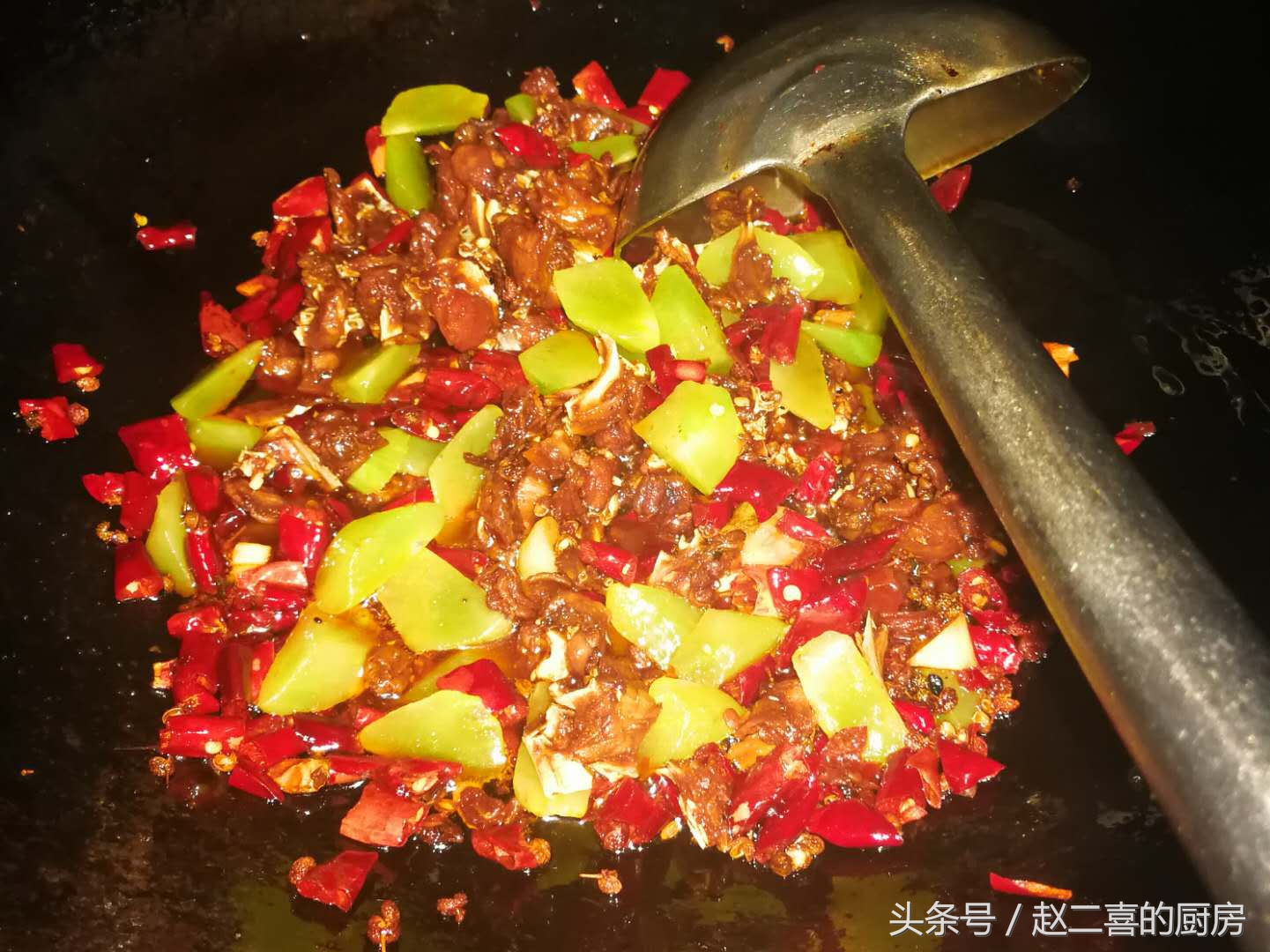 干锅兔的家常做法,干锅兔的正宗做法四川配料