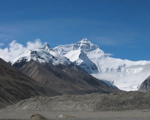 眼球充血会一直不消除么,晚上眼球充血是什么原因引起的