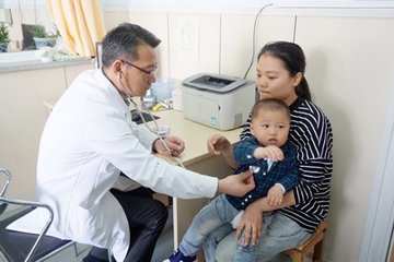 宝宝哮喘怎么办教你一招搞定,宝宝哮喘怎样食疗