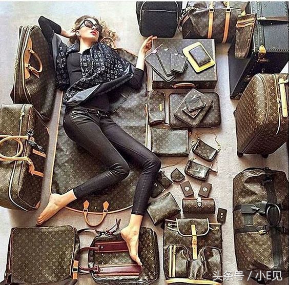 给我一个通勤包｜预算5k，不要logo