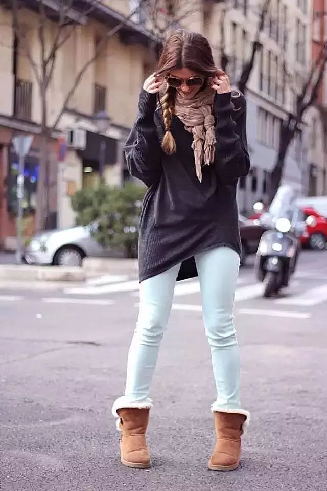 ugg穿搭很潮却很土,谁说穿oversize的就没有好身材