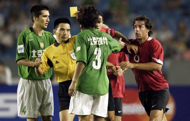 中国足坛反赌扫黑中，最干净的“金哨”裁判，遭暴打也坚持正义！