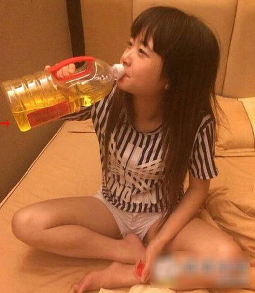 吃大豆油对女生的好处和害处,女性吃大豆油有什么坏处