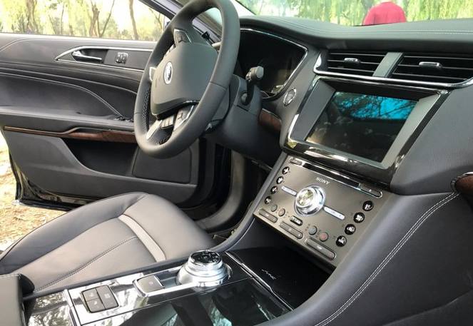 长安福特v65,长安福特V6发动机轿车