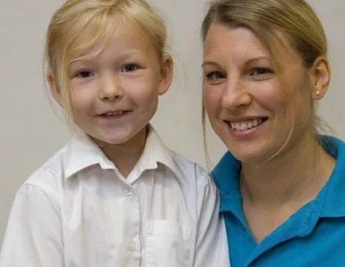 孩子让我们超越自我成就自己,让孩子明白只有不放弃才能成功