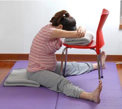 腰果瑜伽直播,治便秘的瑜伽动作孕妇