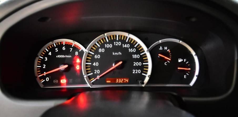 为什么车速表要这么高,车速表比实际车速慢很多怎么回事