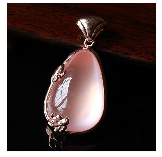 粉晶手镯不戴的时候怎么保养,粉晶如何消磁