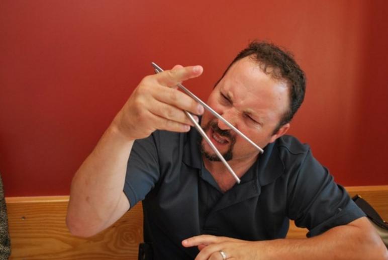 每一个到中国的老外都会收到的一份中国菜“九戒”（已翻译）