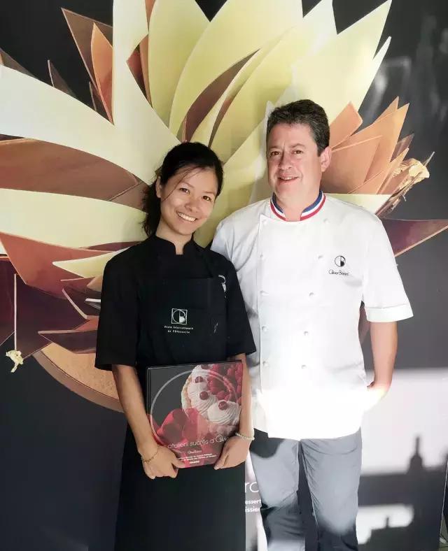 把热爱的事变成事业,把热爱的事情变成终身的事业