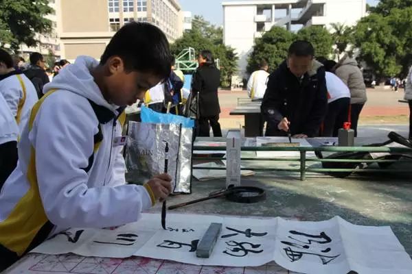 福州杨桥中学和桔园四中哪个好,福州杨桥中学好还是十八中好