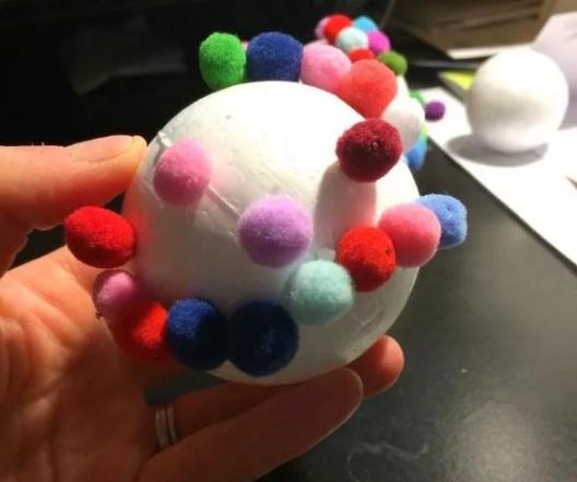 怎么用一分钟做出圣诞礼物,自己做简单又好看的圣诞礼物