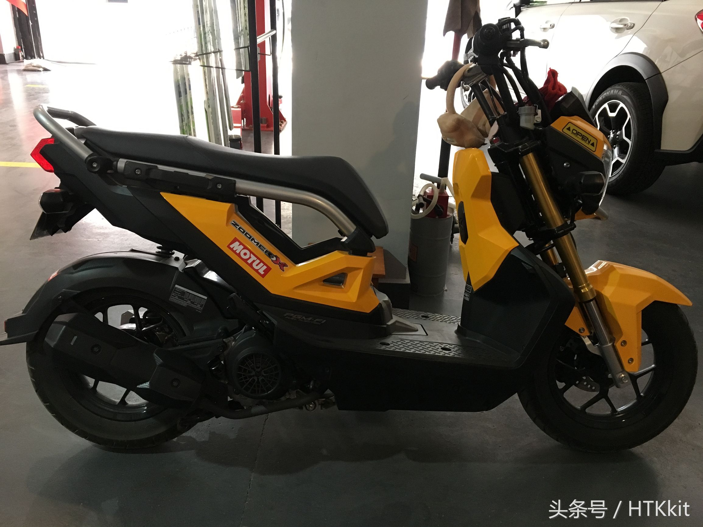 踏板车更换机油教程,本田踏板车如何更换机油