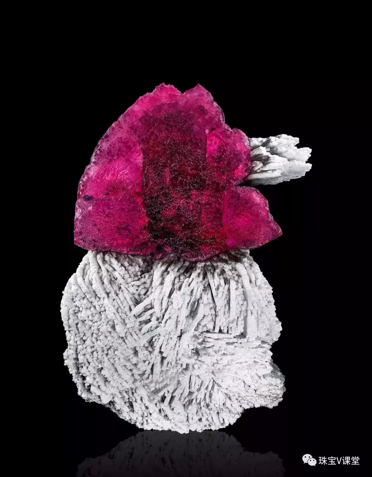 有哪些你看不起眼却很赚钱的事,这些小众又稀奇的宝石你见过吗