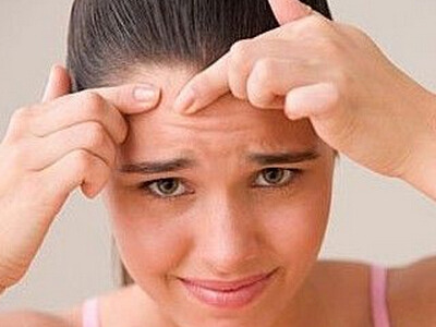 九岁儿童额头长痘痘,七岁孩子额头长痘痘