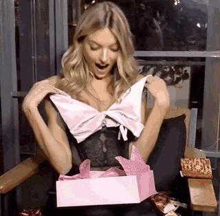 lvfendi联名包包,lvguccichanel等大牌秒杀1折起