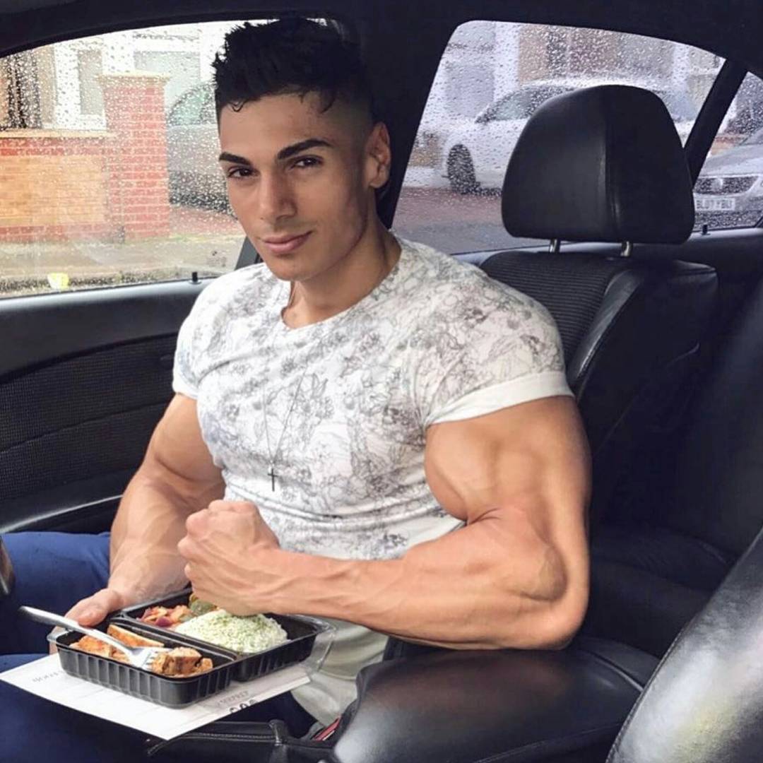 锻炼手臂动作的正确方法,你的手臂力量是怎么练的